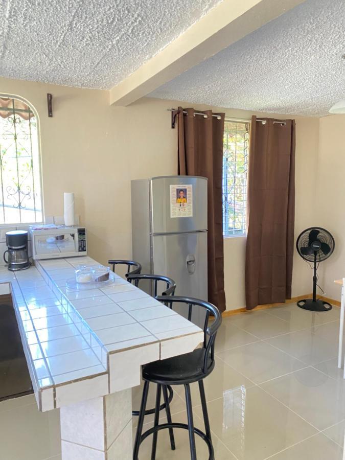 Aguti Apartment มานูเอล อันโตนิโอ ภายนอก รูปภาพ