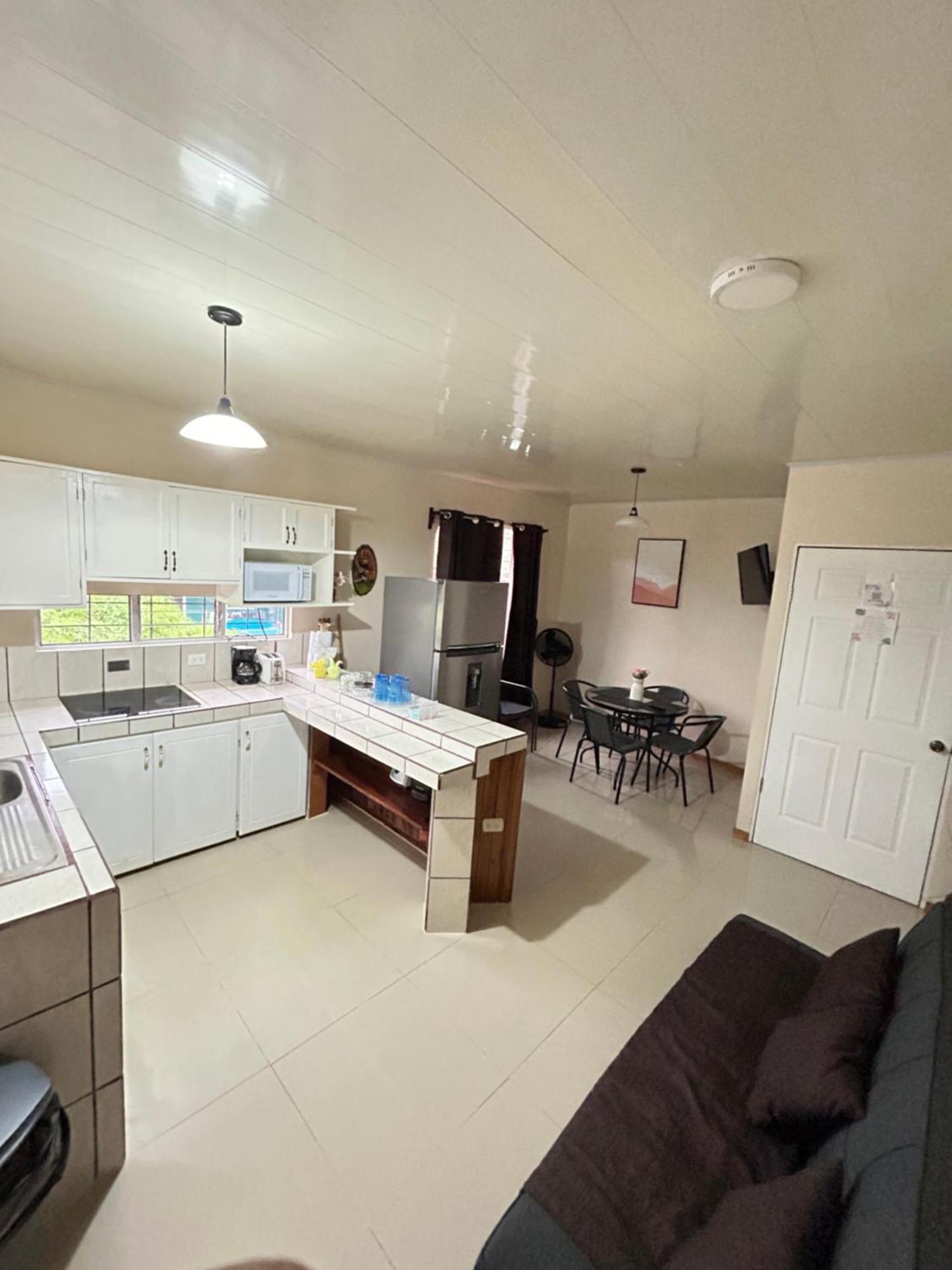 Aguti Apartment มานูเอล อันโตนิโอ ภายนอก รูปภาพ